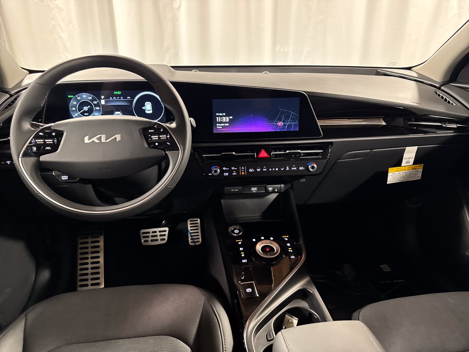 New 2026 Kia Niro Wave w/ Wave Preserve Package FWD image 4