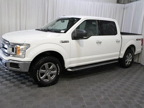 Used 2018 Ford F150 XLT w/ Equipment Group 302A Luxury image 3