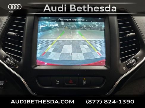 Used 2021 Jeep Cherokee Latitude Lux 80th Anniv w/ Quick Order Package 26U 80TH AWD/4WD image 22