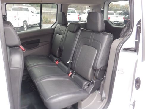 Used 2022 Ford Transit Connect XL image 16
