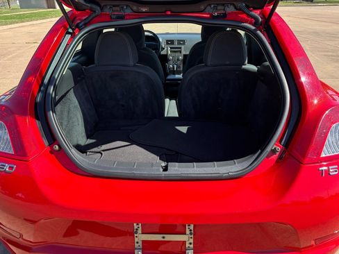 Used 2011 Volvo C30 T5 R-Design image 29