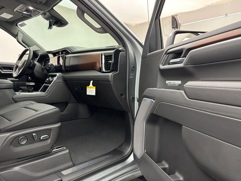 New 2026 GMC Sierra 1500 Denali AWD/4WD image 36