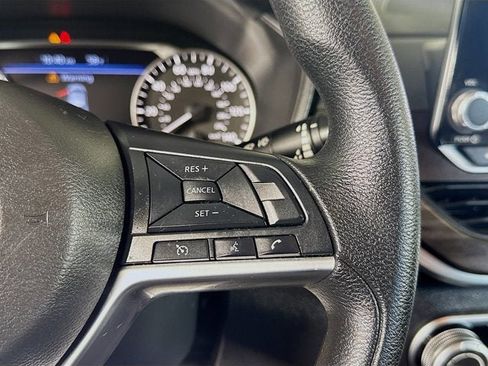 Certified 2023 Nissan Altima 2.5 SV image 12