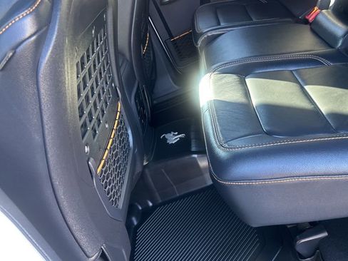 Used 2022 Ford Bronco Badlands image 25