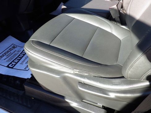 Used 2021 Chevrolet Silverado 1500 W/T w/ WT Value Package AWD/4WD image 18