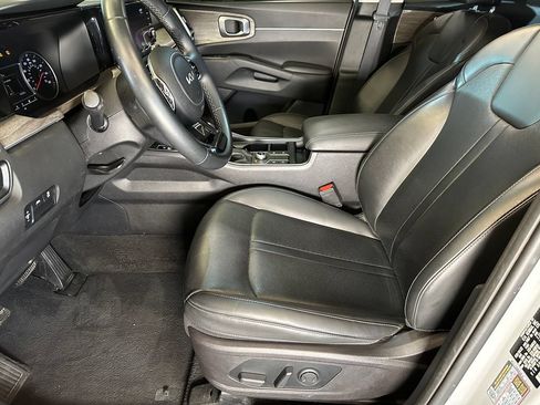 Used 2022 Kia Sorento S w/ Panoramic Sunroof Package AWD/4WD image 20
