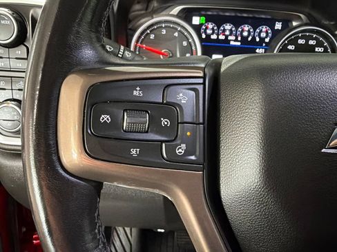 Certified 2022 Chevrolet Silverado 2500 High Country w/ Technology Package AWD/4WD image 36