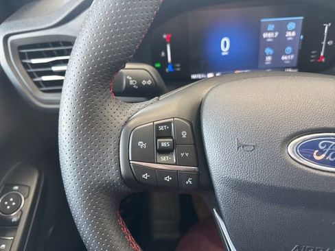 Certified 2023 Ford Escape ST-Line w/ Tech Pack #1 AWD/4WD image 25