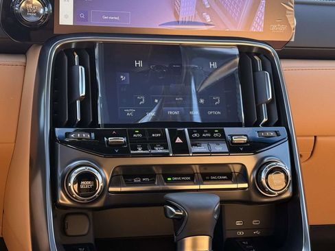 New 2026 Lexus LX 600 4WD w/ Luxury Package image 14