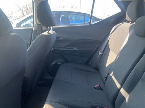 Used 2025 Nissan Kicks Play S image 8
