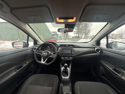Used 2020 Nissan Versa S image 15