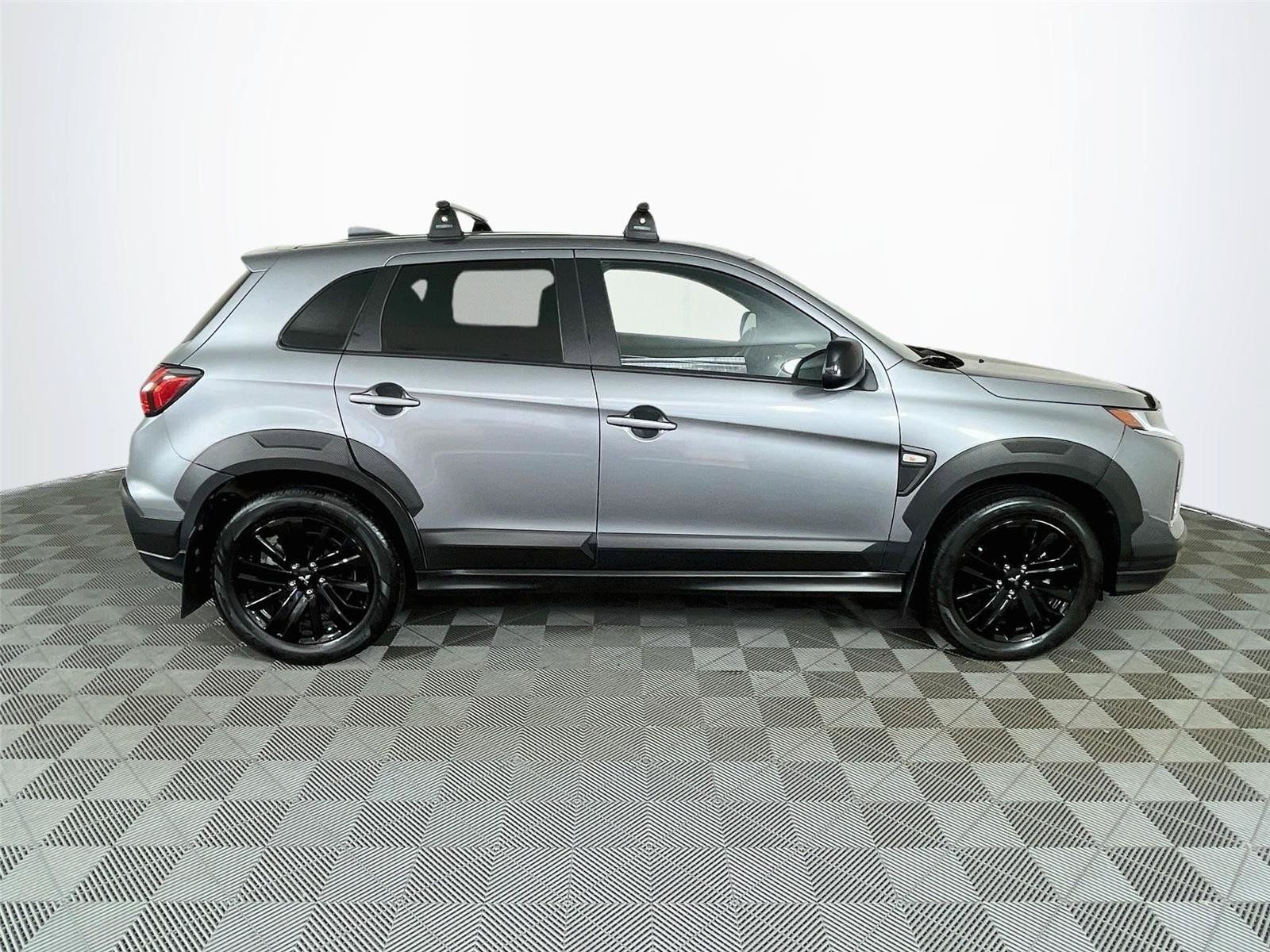 Used 2024 Mitsubishi Outlander Sport AWD image 11