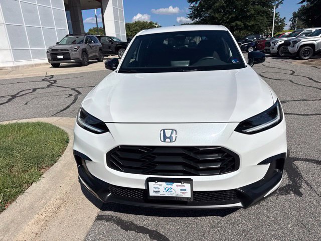 Used 2025 Honda HR-V Sport image 4