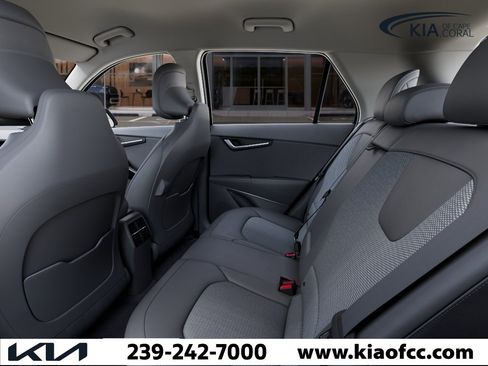 New 2026 Kia Niro Wind FWD image 18