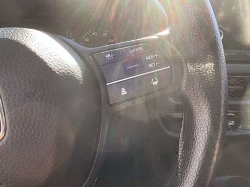 Used 2024 Honda HR-V LX image 15