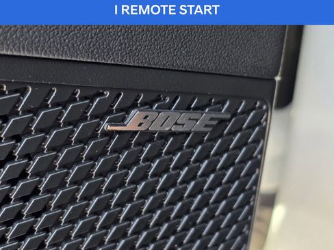 Used 2024 Hyundai Elantra Limited image 19