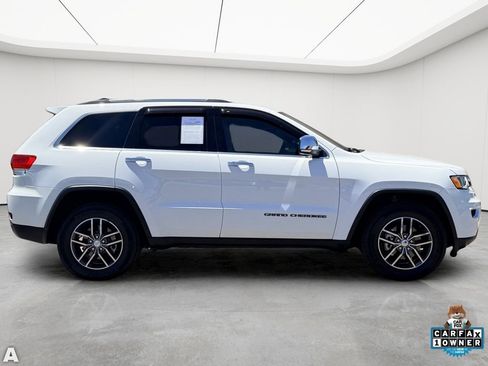Used 2018 Jeep Grand Cherokee Limited AWD/4WD image 7