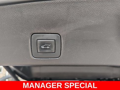 Used 2024 Chevrolet TrailBlazer RS w/ Convenience Package AWD/4WD image 13