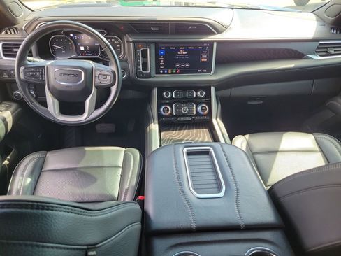 Used 2021 GMC Yukon XL Denali RWD image 18