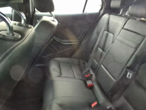 Used 2018 Mercedes-Benz GLA 250 GLA 250 image 7