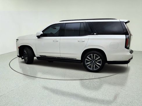 Used 2021 Cadillac Escalade Sport w/ Driver Assist Tech Package AWD/4WD image 13