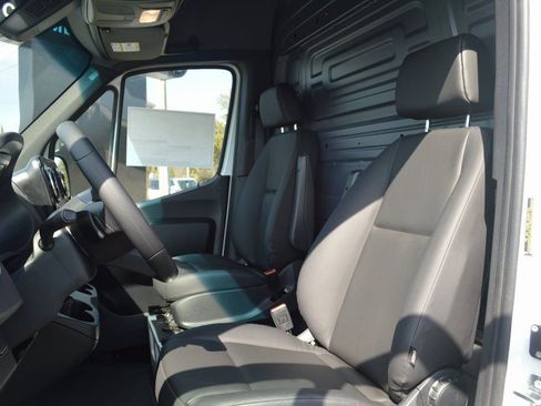 New 2026 Mercedes-Benz Sprinter 2500 image 14
