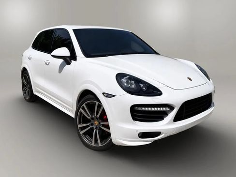 Used 2013 Porsche Cayenne GTS AWD/4WD image 2