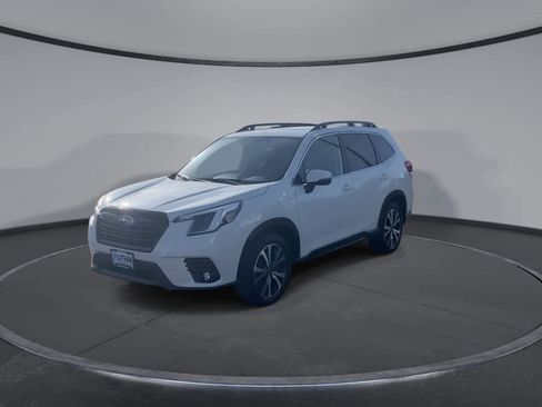 Used 2024 Subaru Forester Limited image 5