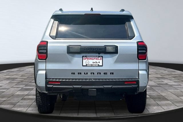 Used 2025 Toyota 4Runner TRD Off-Road AWD/4WD image 5