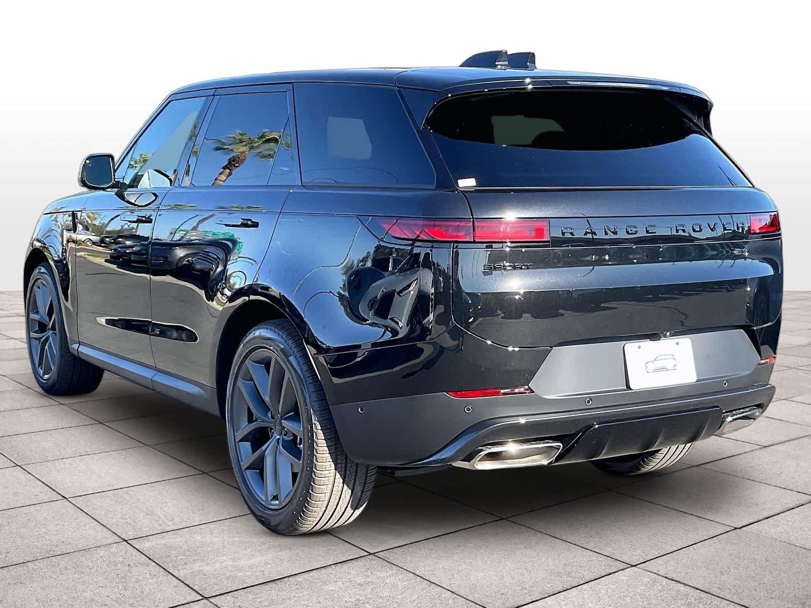 New 2027 Land Rover Range Rover Sport SE AWD/4WD image 3