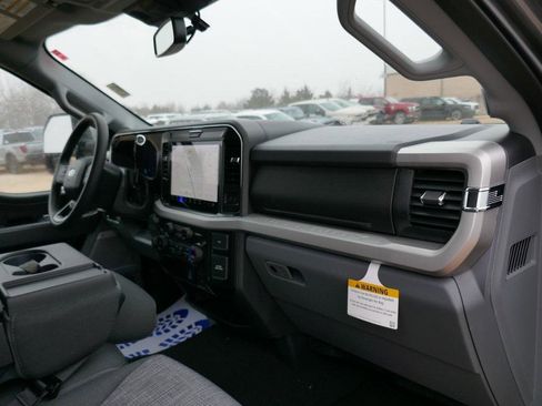 New 2026 Ford F250 XLT w/ XLT Premium Package image 10