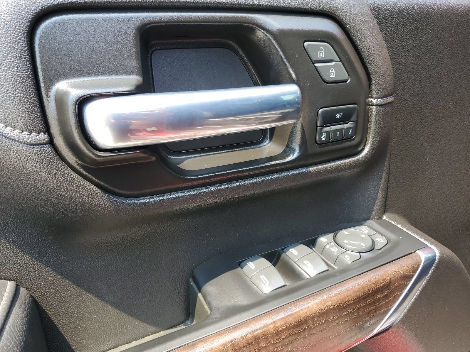 Used 2022 GMC Sierra 3500 Denali AWD/4WD image 23