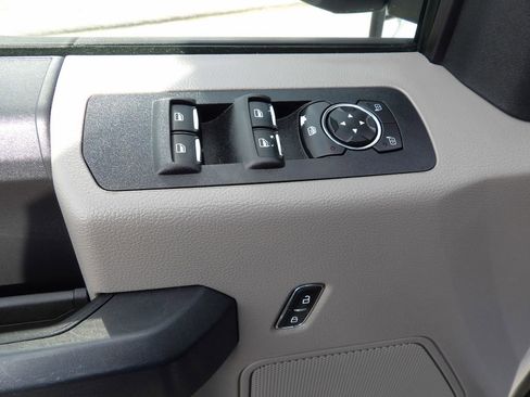 Used 2020 Ford F150 XL w/ XL Power Equipment Group AWD/4WD image 15