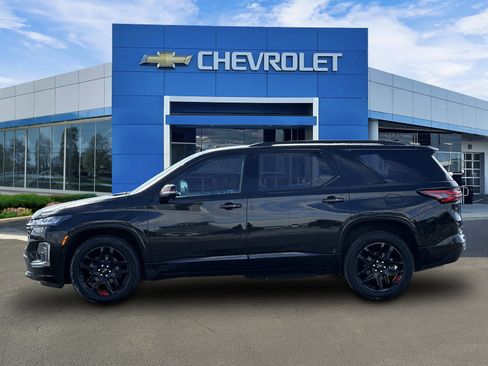 Certified 2023 Chevrolet Traverse Premier w/ Redline Edition image 5