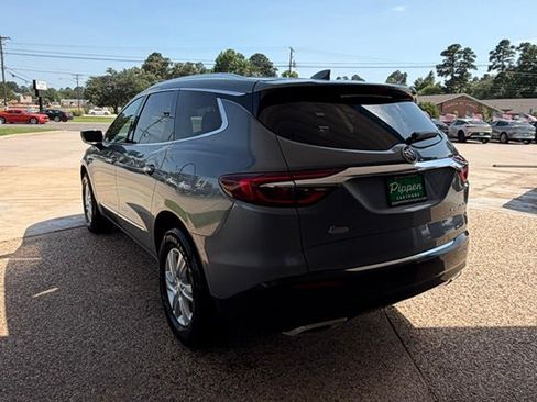 Used 2019 Buick Enclave Essence FWD image 6