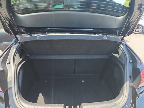 Used 2019 Hyundai Veloster 2.0 Premium image 31