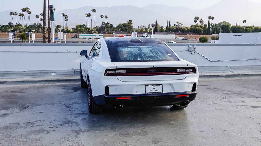 New 2026 Dodge Charger R/T AWD/4WD image 7