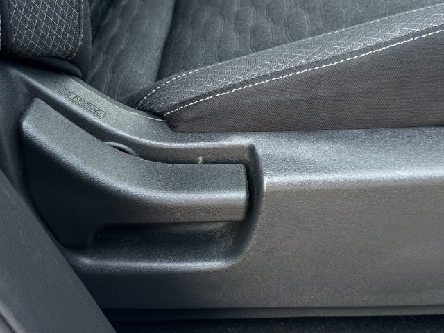 Used 2022 Nissan Pathfinder SV FWD image 28