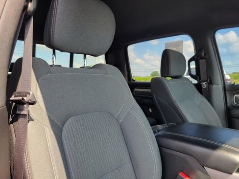 Used 2023 RAM 1500 Big Horn AWD/4WD image 28