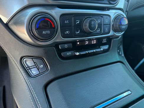 Used 2019 Chevrolet Tahoe Premier AWD/4WD image 24
