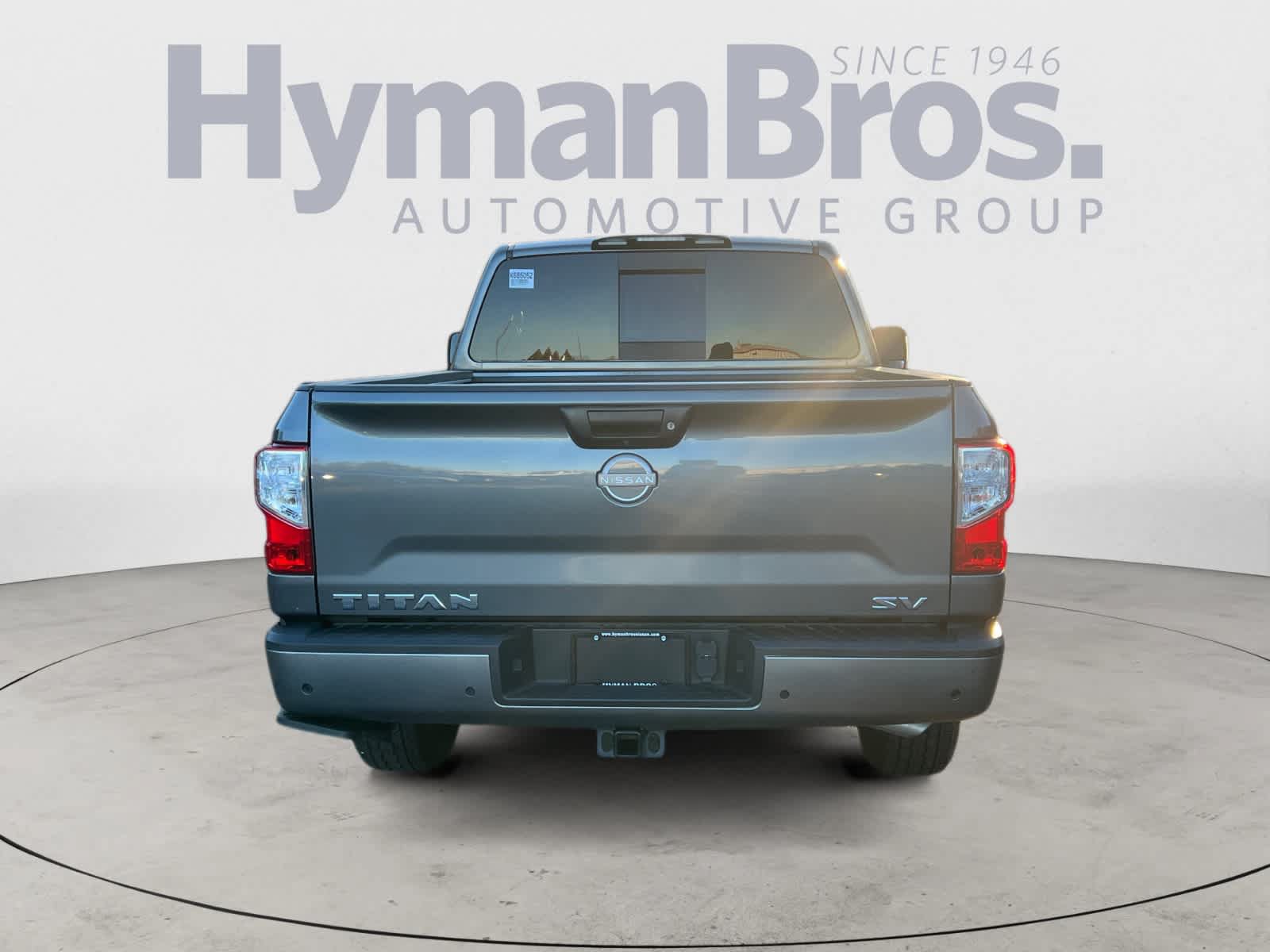 Certified 2023 Nissan Titan SV w/ SV Utility Package RWD image 4