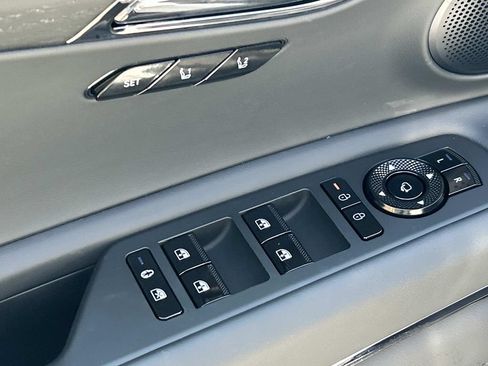 New 2027 Genesis GV80 3.5T Prestige AWD/4WD image 18