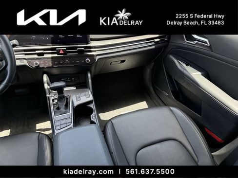 Used 2026 Kia Sportage EX FWD image 14
