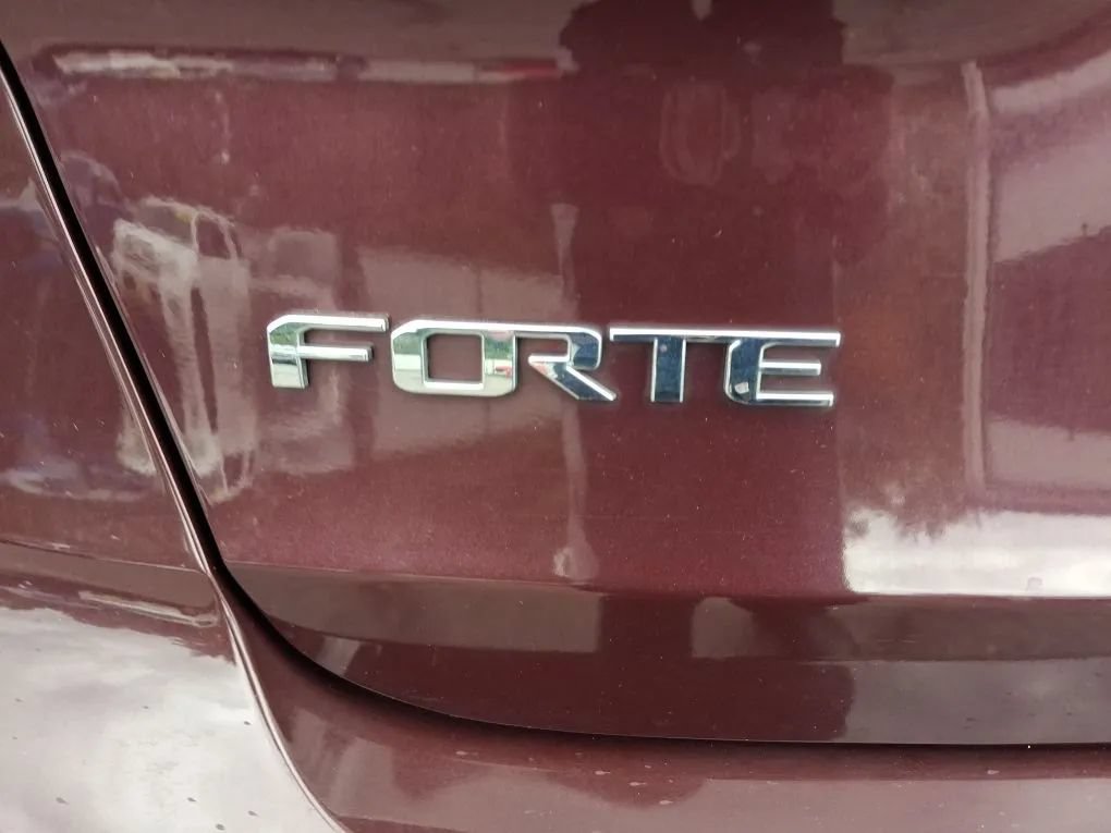 Used 2018 Kia Forte LX w/ LX Popular Package FWD image 19
