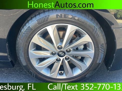 Used 2015 Hyundai Sonata SE w/ Option Group 09 FWD image 29
