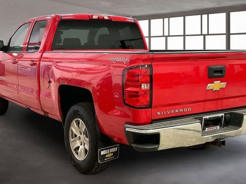 Used 2017 Chevrolet Silverado 1500 LT w/ All Star Edition AWD/4WD image 13