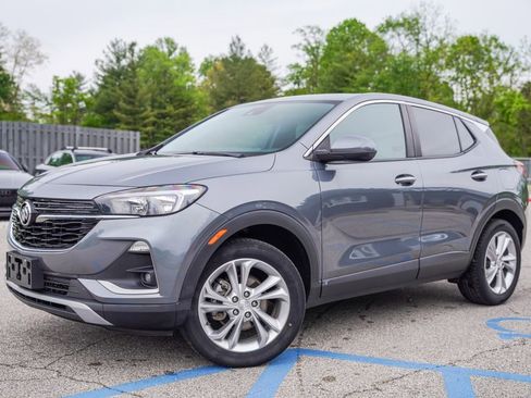 Used 2022 Buick Encore GX Preferred w/ Cold Weather Comfort Package FWD image 4