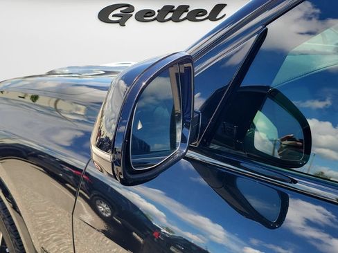 Used 2022 BMW X5 sDrive40i w/ M Sport Package RWD image 26