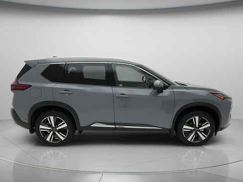Used 2023 Nissan Rogue Platinum w/ Platinum Premium Package AWD/4WD image 4