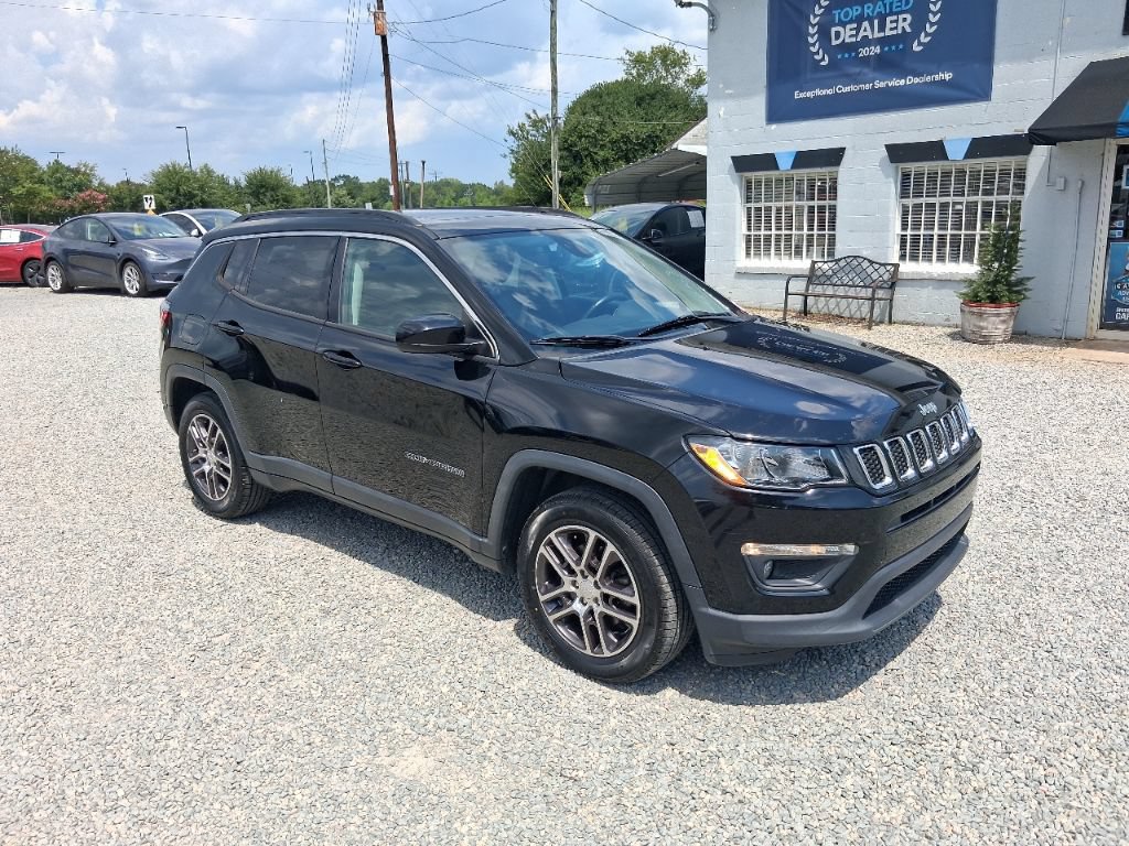 Used 2020 Jeep Compass Latitude w/ Popular Equipment Group FWD image 21